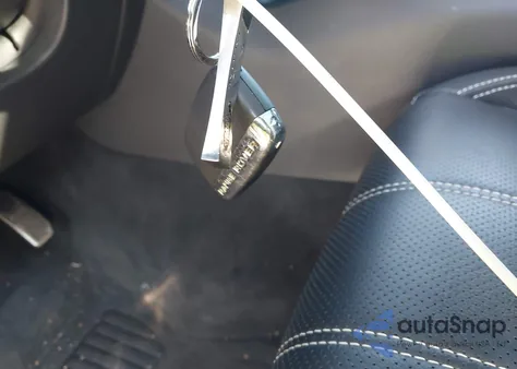 2018 Land Rover Range Rover Velar P250 Se R-Dynamic from USA, damaged, VIN SALYL2RX8JA726408